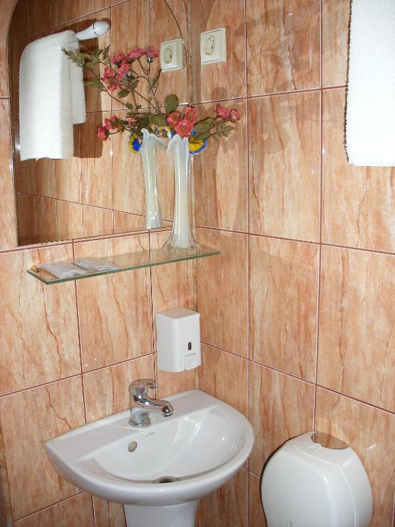 Tvirtove Prie Didziulio Hotel Dedeliskes ห้อง รูปภาพ
